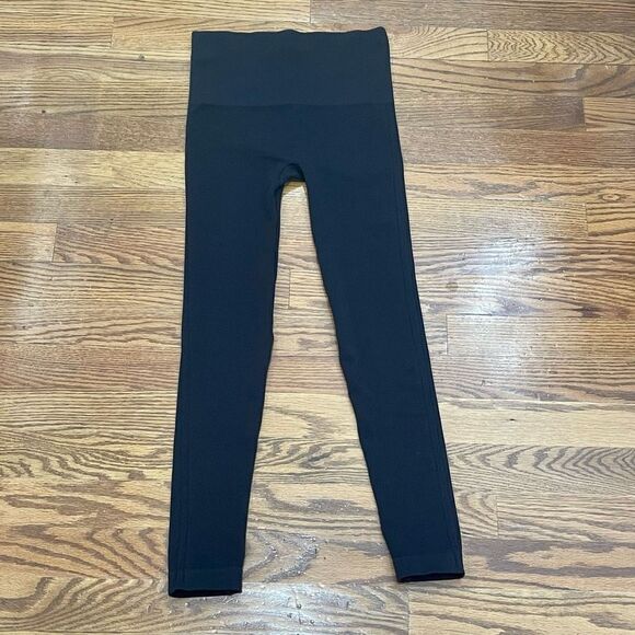 SPANX LOOK AT ME NOW SEAMLESS LEGGINGS - Picture 1 of 4